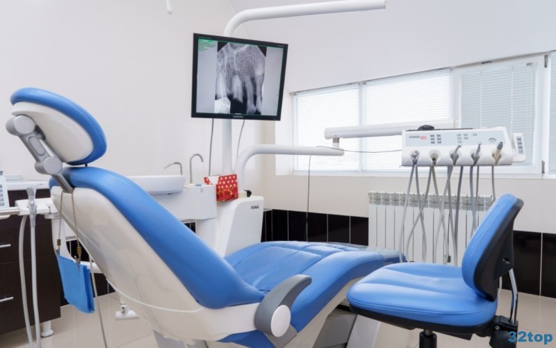 Стоматологическая клиника DENTAL CENTER (ДЕНТАЛ ЦЕНТР) на Ленина, 127