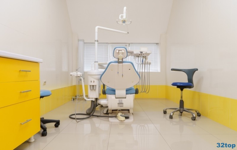 Стоматологическая клиника DENTAL CENTER (ДЕНТАЛ ЦЕНТР) на Ленина, 127