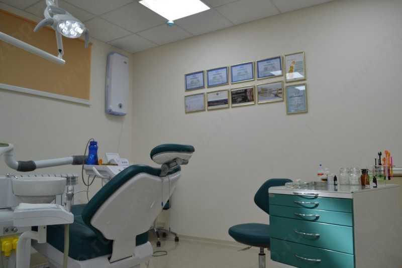 Стоматологическая клиника ЛАЙФ-ДЕНТ